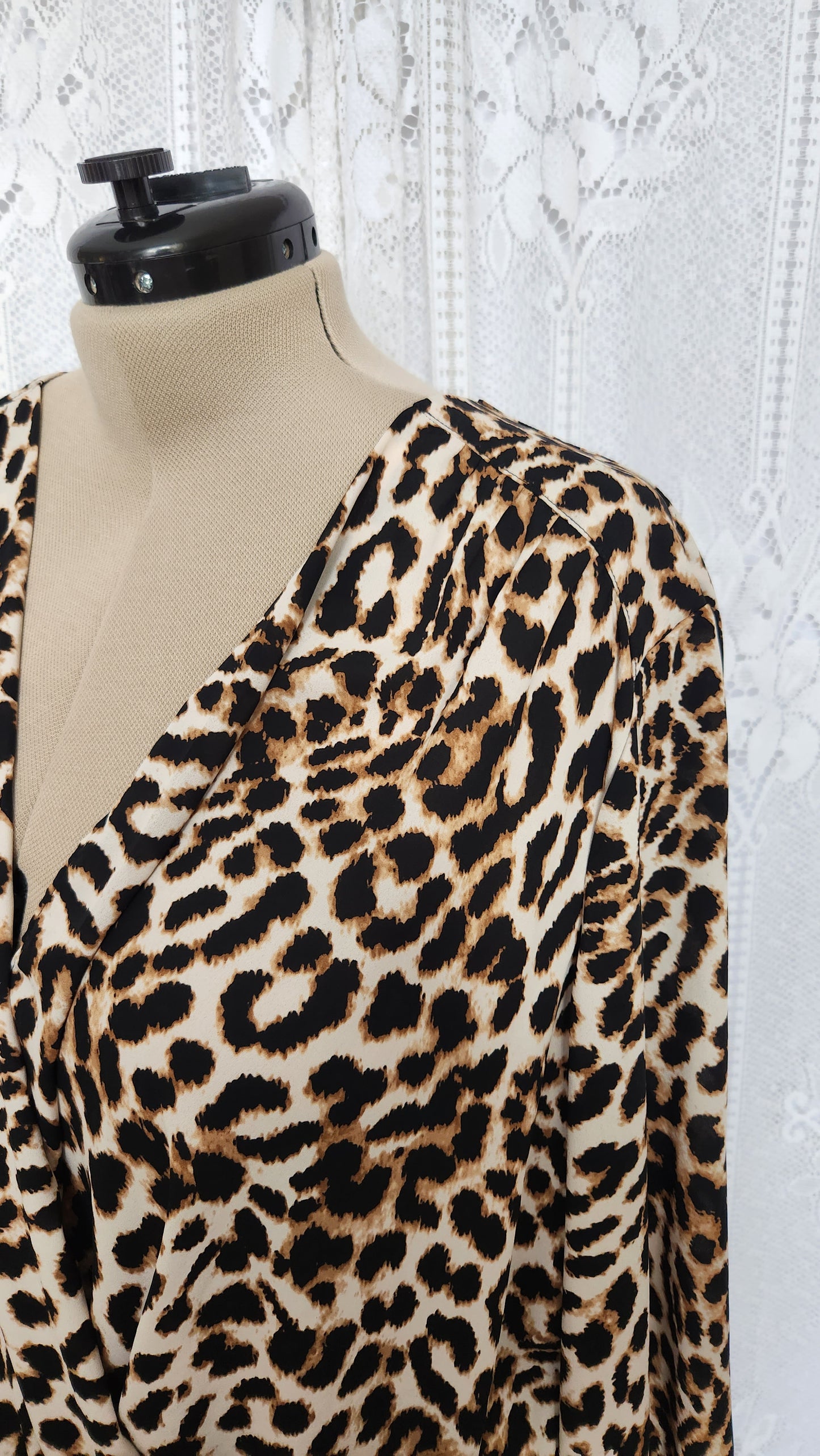 Size 3x Deep V Neck Leopard Long Sleeve Blouse