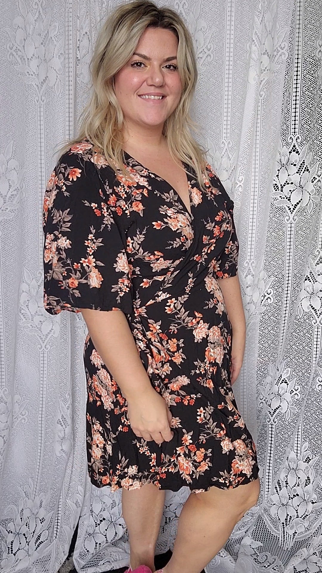 Fits like a 1x/2x Floral Wrap Dress