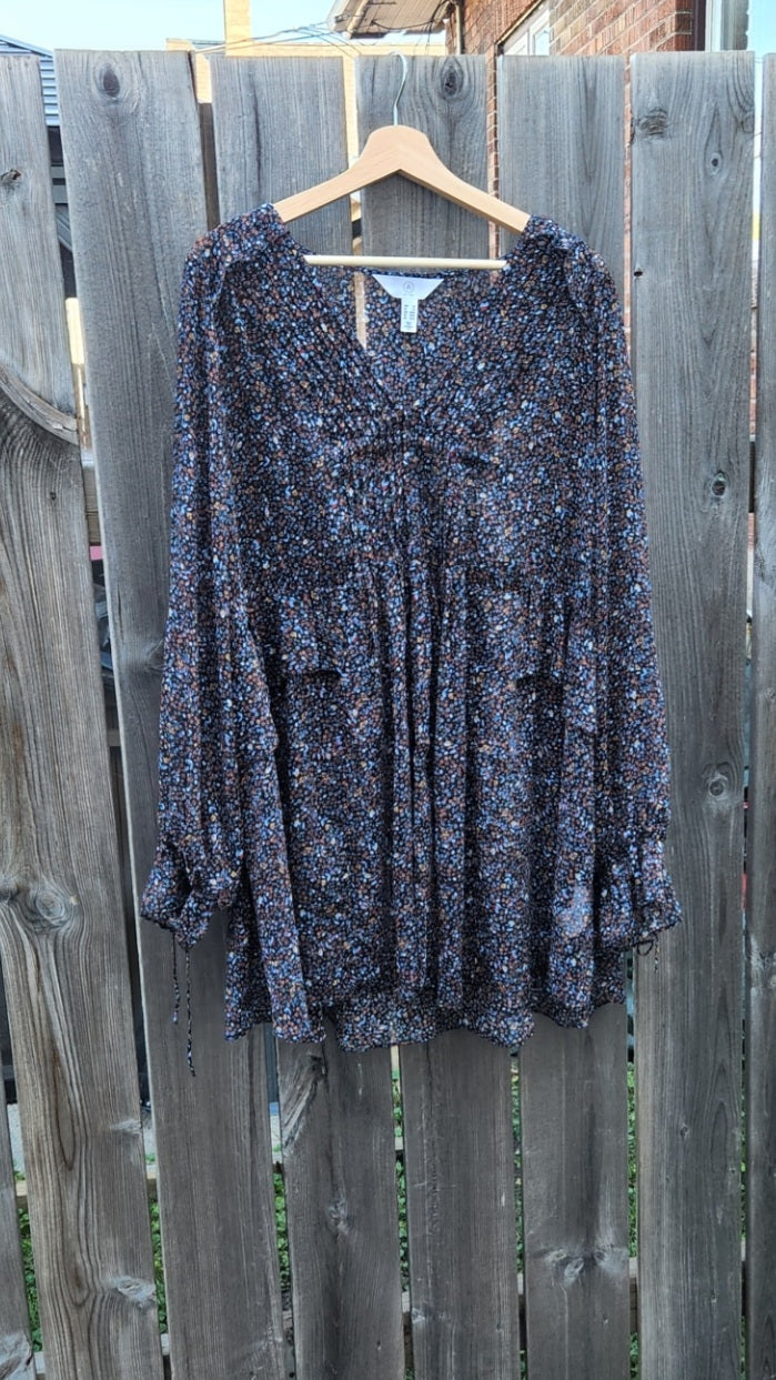 Size 2x See Through Floral Navy Blouse