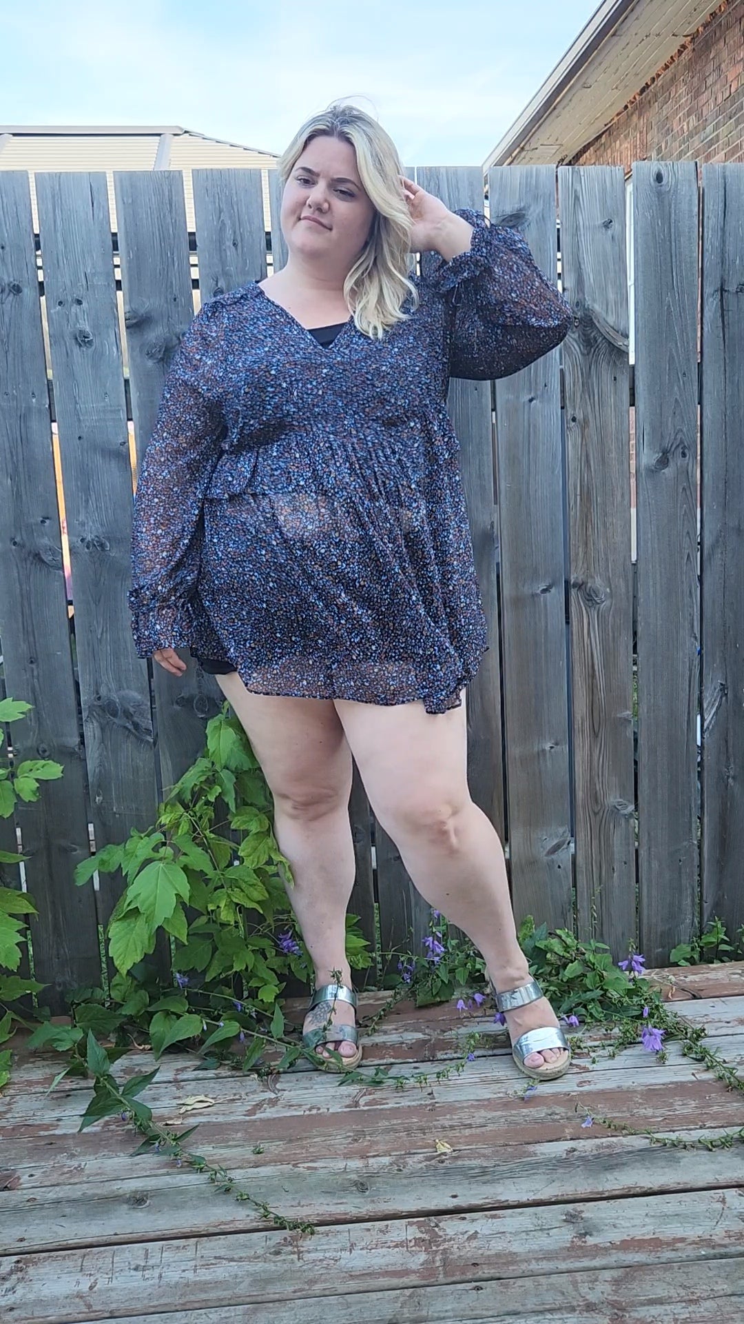 Size 2x See Through Floral Navy Blouse