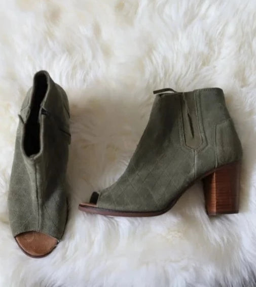 Size 11 Toms "Majorca" Quilted Olive Green Suede Peep Toe Booties